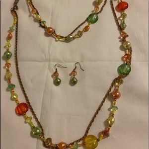 Necklace & earring set